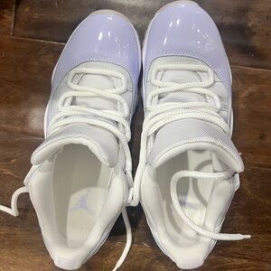 Air Jordan 11 Retro Low Sneakers